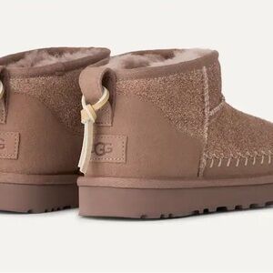 UGG Classic Ultra Mini Biarritz Boot Ankle Womens 12 Rocky Oak Brown Suede NWOT